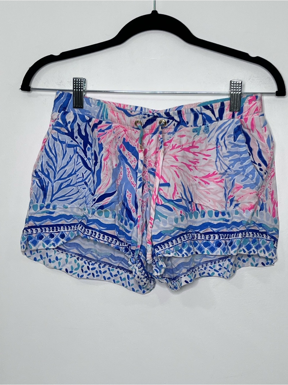 Lilly Pulitzer Katia Kaleidoscope Coral Shorts
